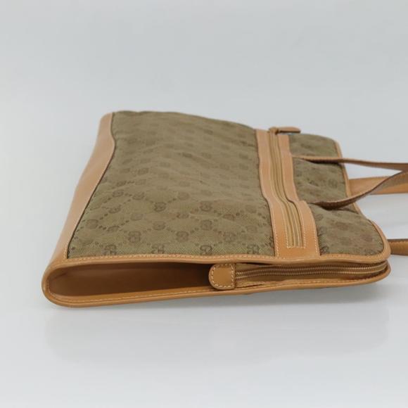 GUCCI GG Canvas Shoulder Bag Beige Gold Auth 129343 - Picture 5 of 16